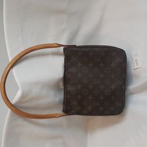 Authentic Louis Vuitton monogram looping MM shoulder bag